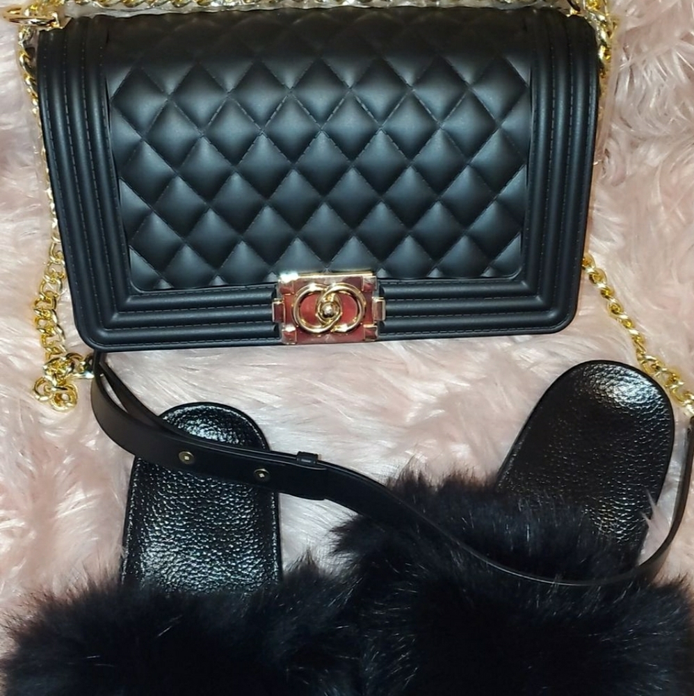Sneaky Black